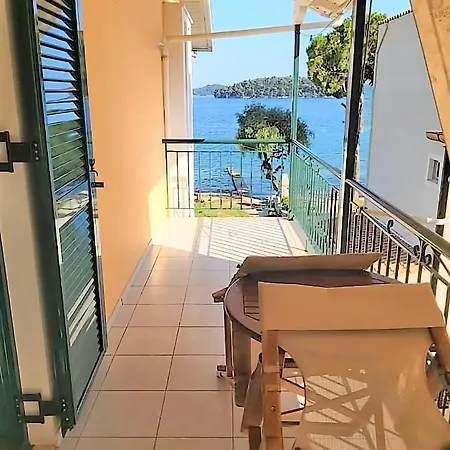 Katina Guest house *